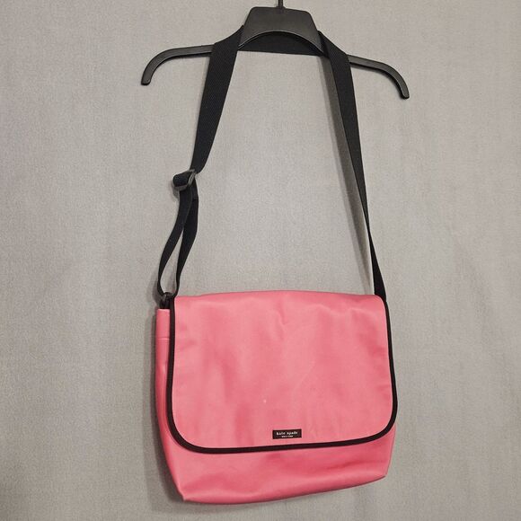 Kate Spade Nylon Messenger Bag Pink Computer Laptop Crossbody Utility Purse - Picture 10 of 10